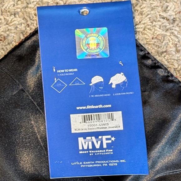 Wisconsin Badgers Bandana Head Scarf Bandana Tie Shirt - Picture 6 of 10